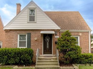 1365 Evergreen Ave, Des Plaines, IL 60016
