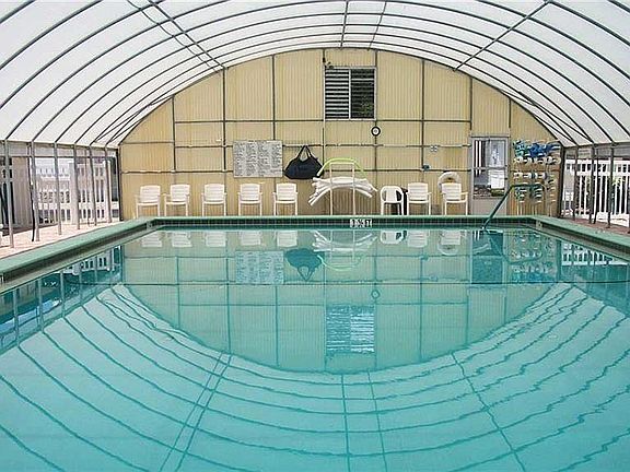 Covered pool 