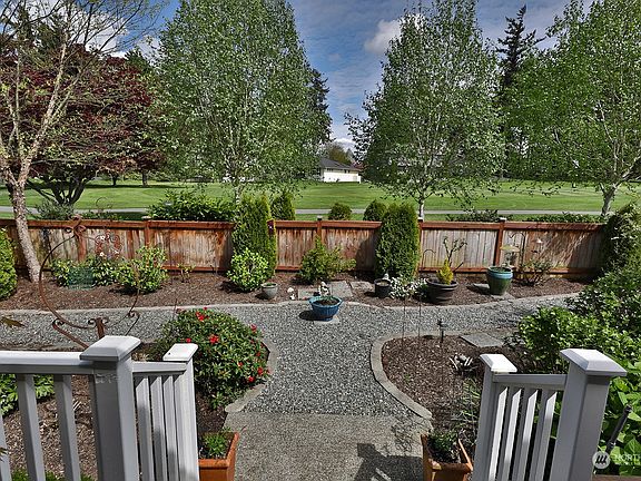 5th image of 5879 Capt Vancouver Drive