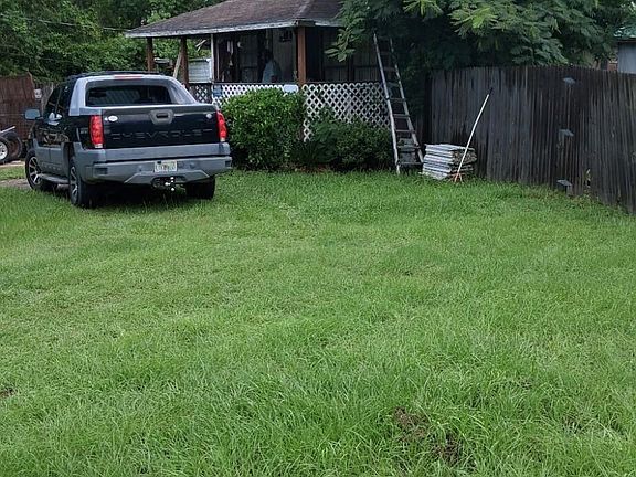 4th image of 6911 Coe Rd