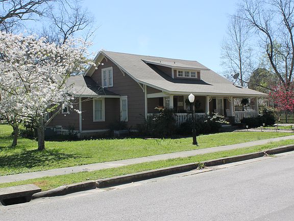 Beautiful trees in bloom