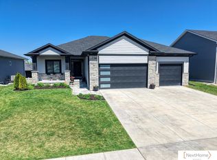 3406 Desperado Dr, Lincoln, NE 68507
