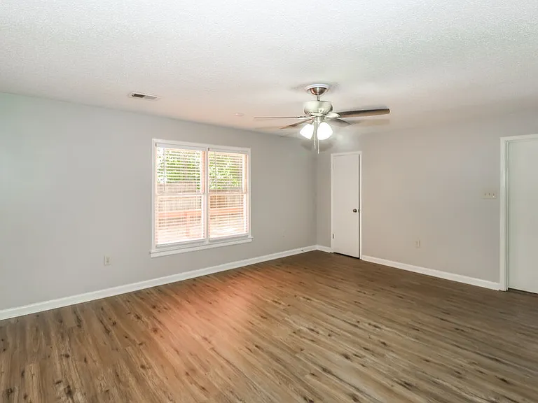 8586 Grandbury Pl — Photo 11