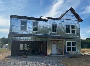 4024 Silverstone Ln, Batavia, OH 45103