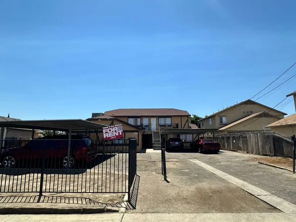 4287, 1017 W Goshen Ave APT B, Visalia, CA 93291
