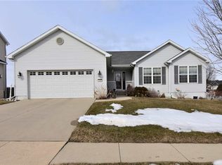 2209 Erik Rd, Cedar Falls, IA 50613