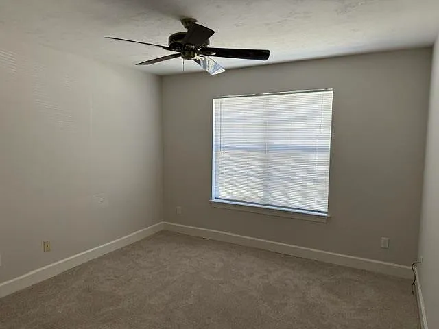 202 Baxter Ct — Photo 13