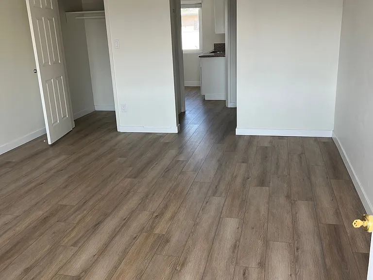 4038 Cherokee Ave #9 — Photo 9