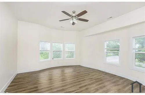 448 N State Ave #D Photo 1