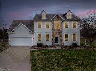 1194 Warwick Ct, Medina, OH 44256