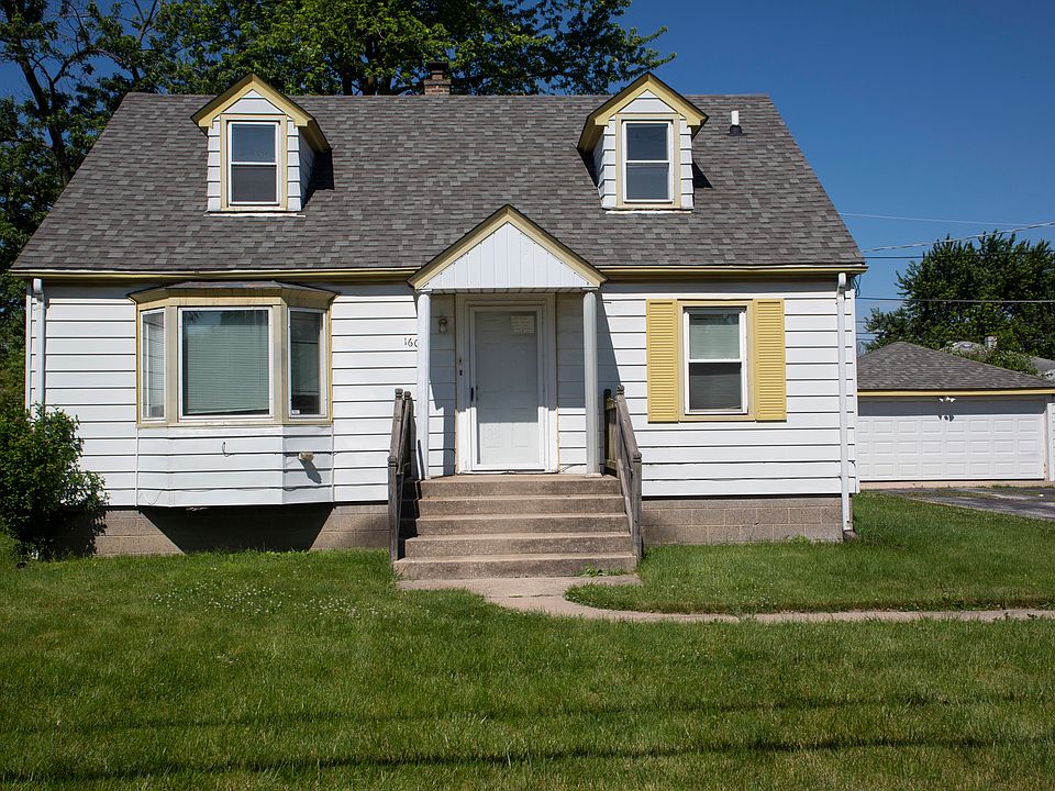 1st image of 16018 Woodlawn West Ave