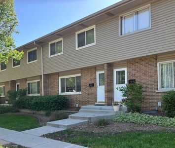 226 George St, Barrington, IL, 60010