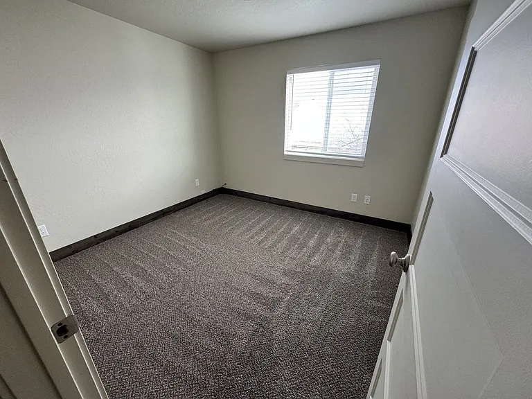 120 Jewel Basin Ct — Photo 9