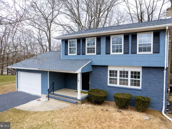 18 Soden Ct, Hamilton, NJ 08620