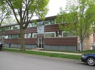 4900 N Lester Ave APT 2, Chicago, IL 60630