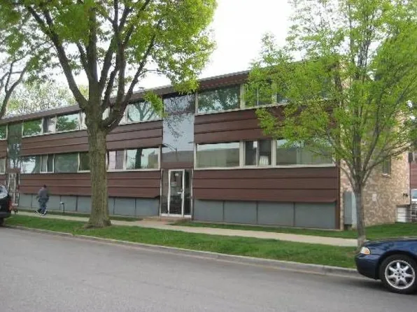 4900 N Lester Ave APT 2, Chicago, IL 60630