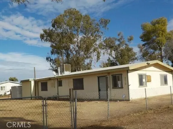 372 S Cottonwood Ln, Blythe, CA 92225