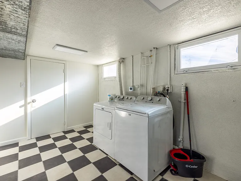 Laundry Room Cabinet