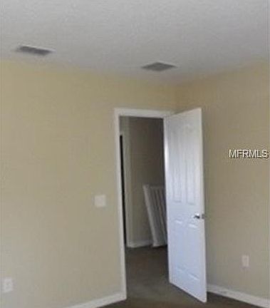 4th image of 393 Winter Nellis Cir