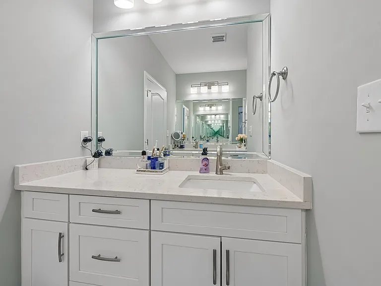 3924 Fox Grove Trl — Photo 16