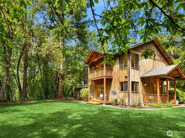 14427 Silven Avenue NE, Bainbridge Island, WA 98110
