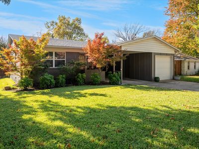 821 Peavy Rd, Dallas, TX, 75218