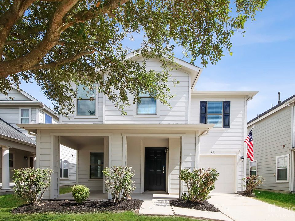 1st image of 355 Silky Leaf Dr