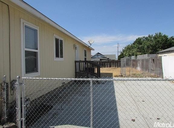 3rd image of 5135 Elvin Ave