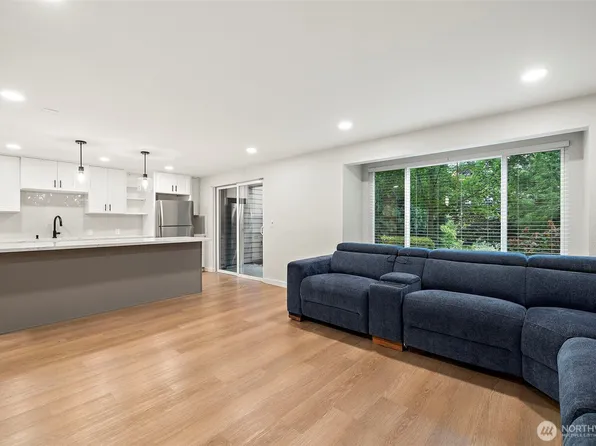 200 Mountain Park Blvd SW APT A103, Issaquah, WA 98027