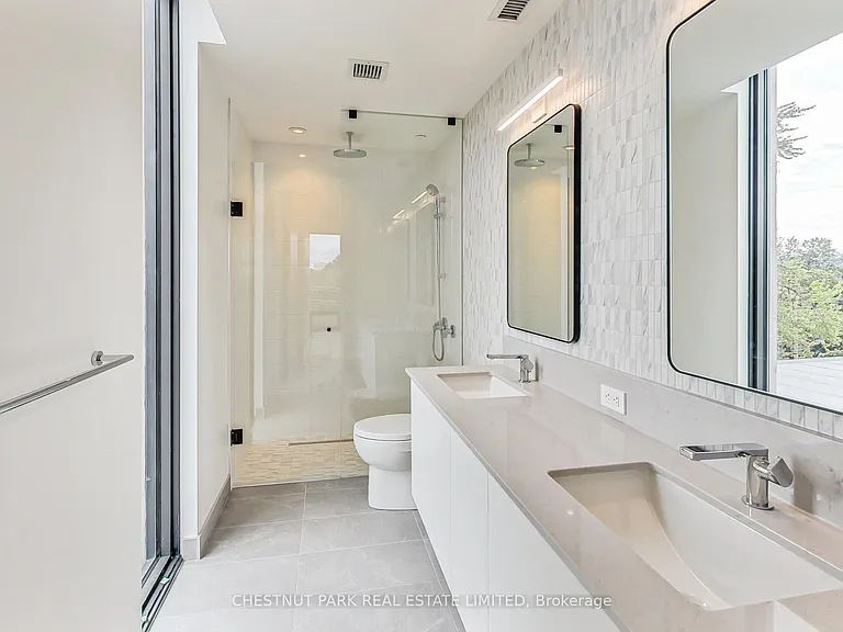 1414 Bayview Ave #404 — Photo 11
