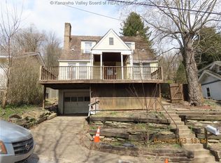 25 Suncrest Ave, Wheeling, WV 26003