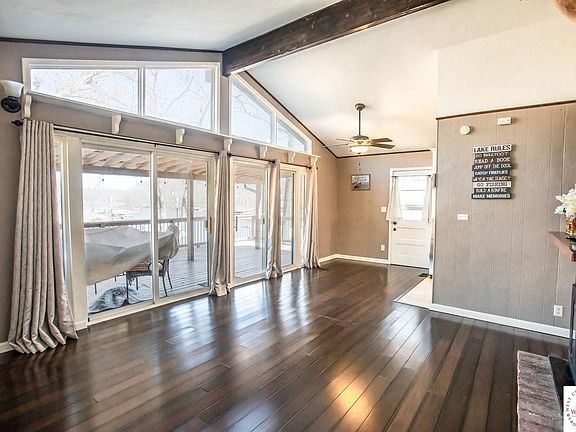 3rd image of 29613 Forthview Rd