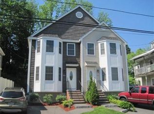 235 Stackpole St #A, Lowell, MA 01852