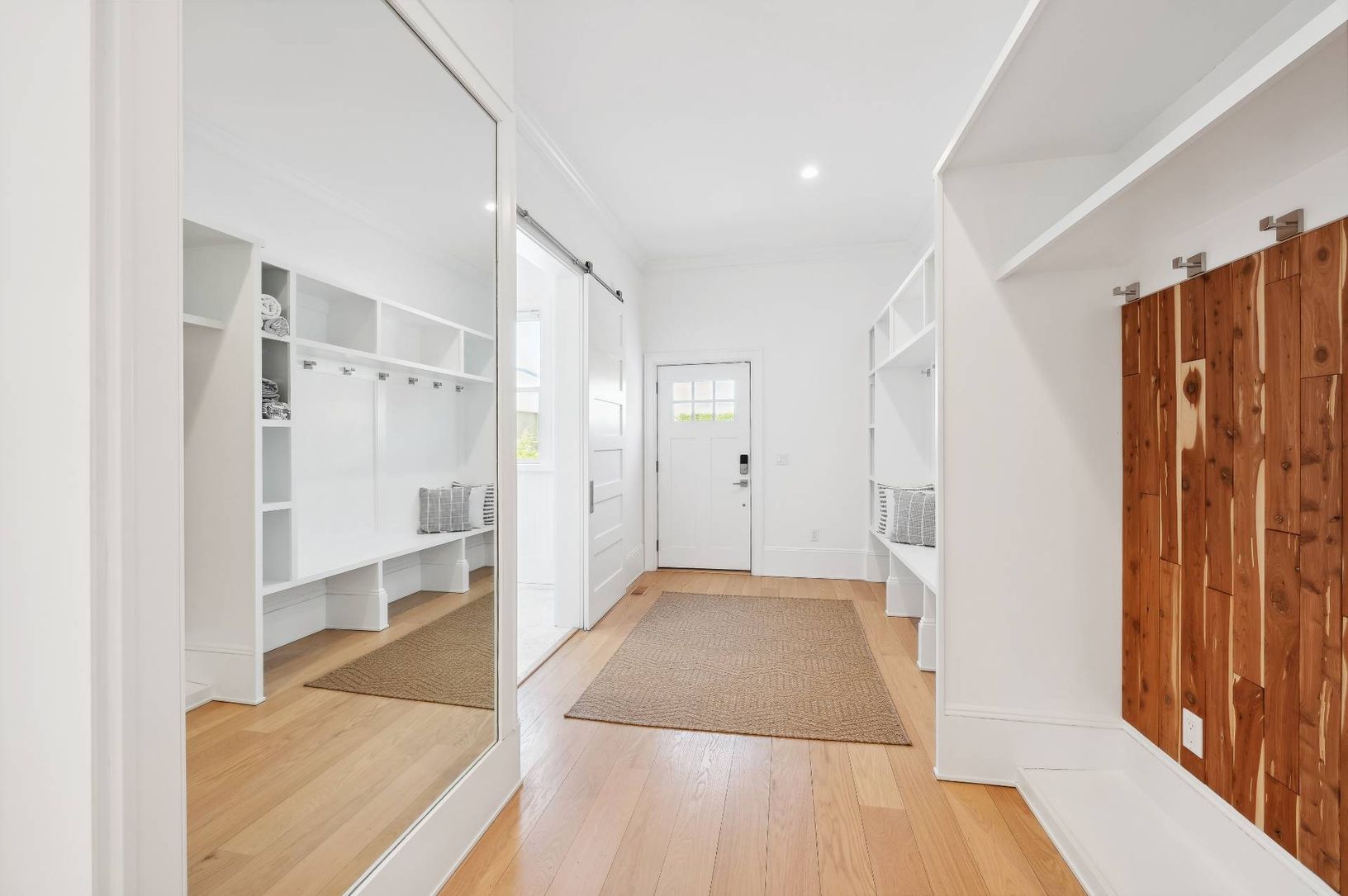  Mudroom with Laundry