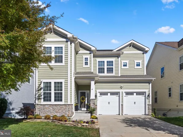 176 Verbena Dr, Stafford, VA 22554