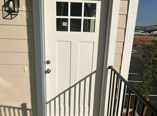 461 Arnos St #A-K, Talent, OR 97540