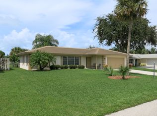 11865 Hemlock St, Palm Beach Gardens, FL 33410