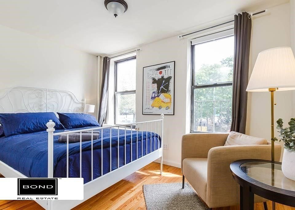 1st image of 442 E 9th St #1