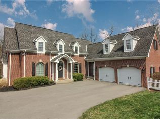 104 Wolfe Run Rd, Cranberry Township, PA 16066