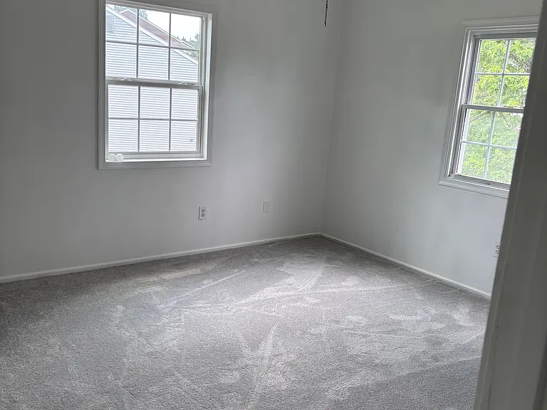 7526 Remington Rd — Photo 4