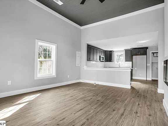 5th image of 1218 1st Ave