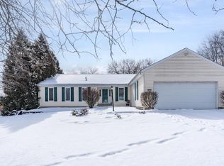 801 Ashcroft Ct, Cincinnati, OH 45240