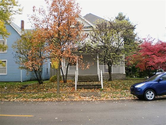 1st image of 1019 W University Ave