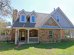 17620 Helotes Springs Rd, Helotes, TX 78023