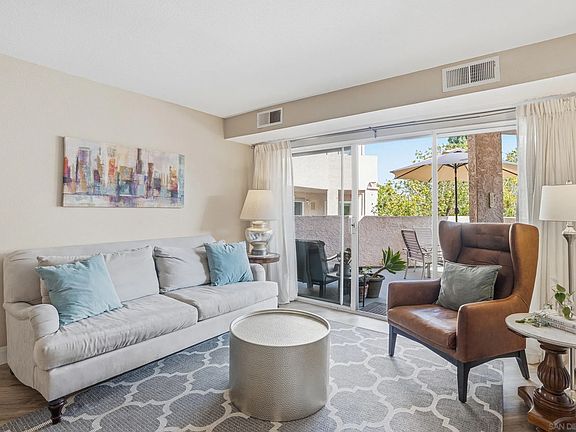 3rd image of 7228 Camino Degrazia Unit 275