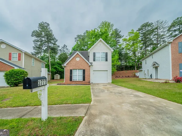 3777 Oakland Spring Ct, Snellville, GA 30039