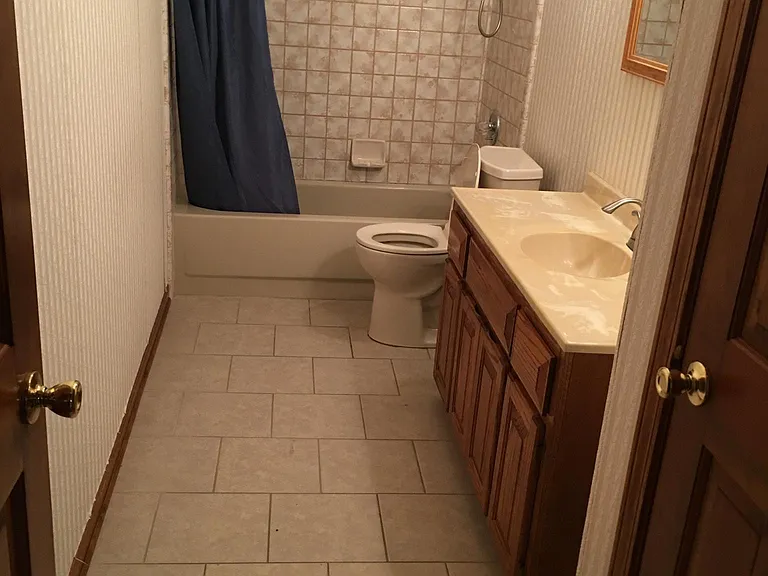 135 N Fayette Ct — Photo 15