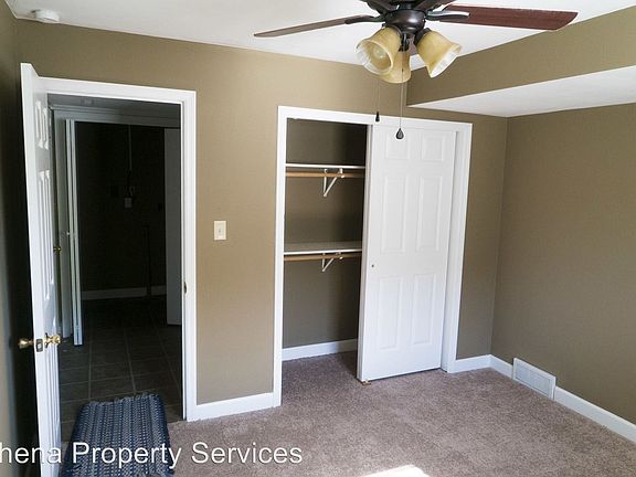 4th image of 2546 Meadow Ln