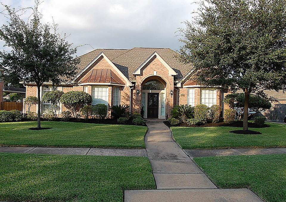1st image of 9438 Pearsall Dr