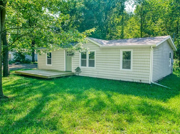4100 N Main St, Stockbridge, MI 49285